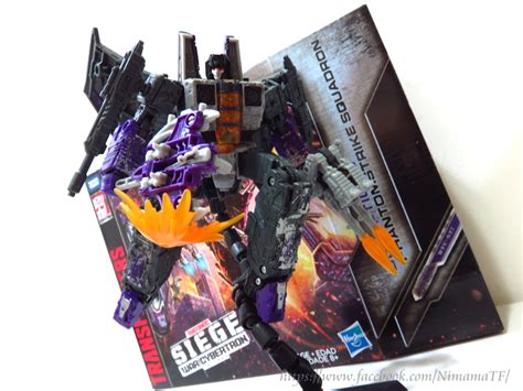 In Hand Images Of The Wfc Siege Decepticon Phantomstrike Squadron