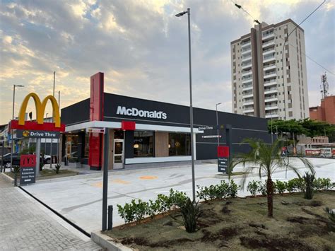 Mcdonald Norte Sul - McDonald's inaugura nesta quinta novo restaurante em São José