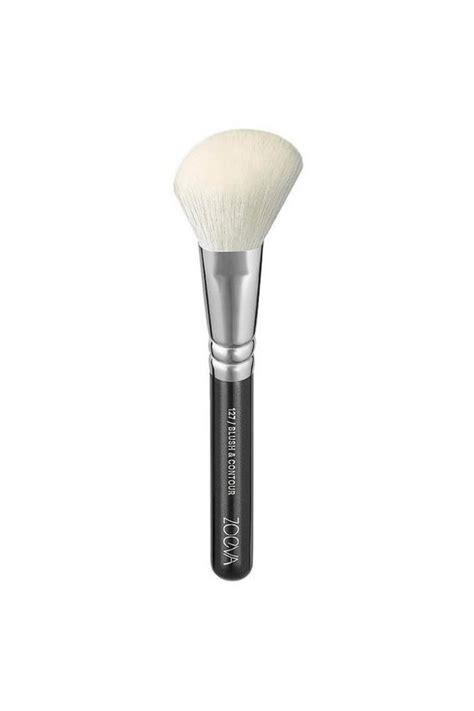 Beauty Tools 127 Blush And Contour Zoeva