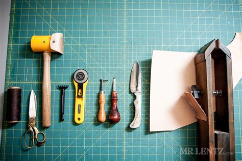 Leather Knife Sheath Tutorial - Mr. Lentz Leather Goods