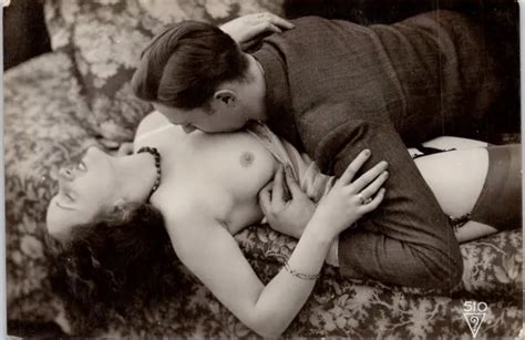 FRENCH NUDE WOMAN Biederer Breasts Love Couple Original Old C1925 Photo