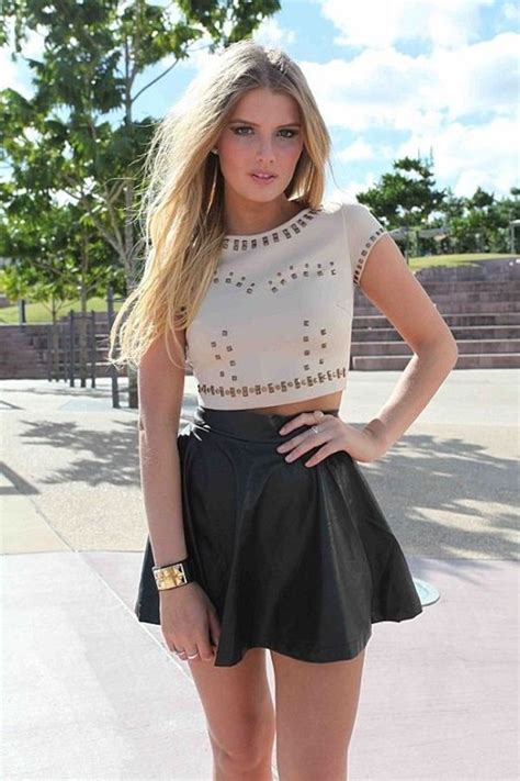 31 Awesome Crop Top Outfits Ideas • Inspired Luv