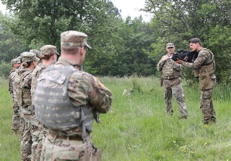 U.S. Military Police conduct joint training with Slovenians | Article ...