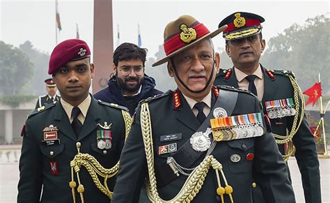 Indian Army Chief Bipin Rawat Scopalabor