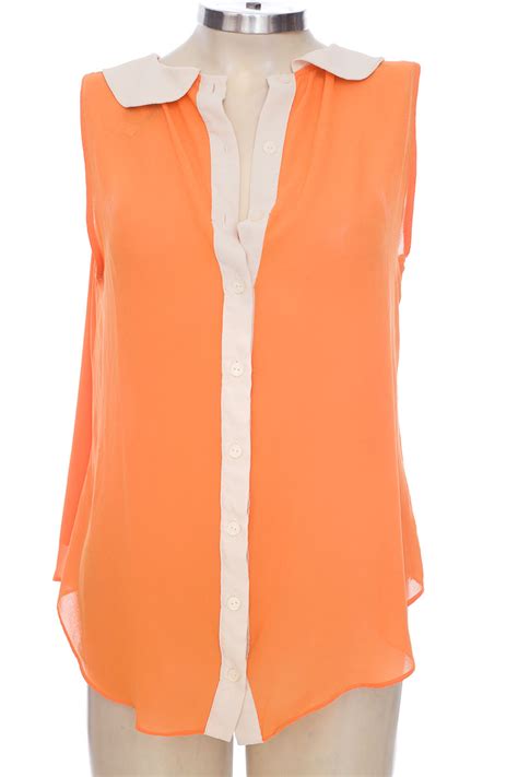 Top Camiseta Color Naranja Naked Zebra Closeando