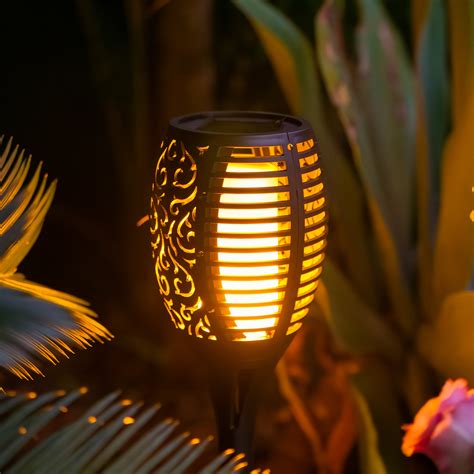 tiki solar lamp 3