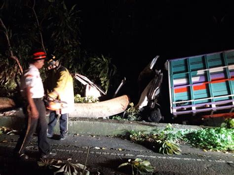 Accidente De Tránsito En El Km 77 Ruta Al Pacífico Dejó Tres Personas