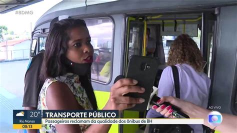 Vídeo Passageira de BH viraliza na internet ao reclamar de ônibus