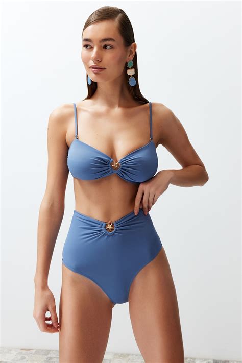 Trendyolmilla Mavi Premium Aksesuarlı Yüksek Bel Hipster Bikini Altı TBESS BA Fiyatı