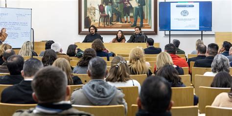 Se Graduaron Los Primeros Polic As De La Licenciatura En Criminolog A Y