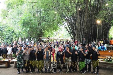 Dlh Peringati Hpsn Di Pasar Barongan Momentum Atasi Sampah Plastik