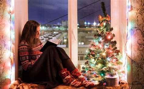 17 Best Christmas Mystery Books