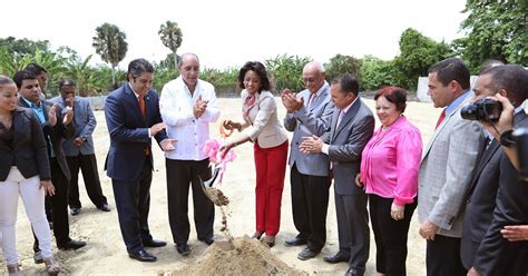 PRIMERA DAMA DA PRIMER PALAZO PARA CONSTRUCCIÓN UNIDAD ONCOLÓGICA EN