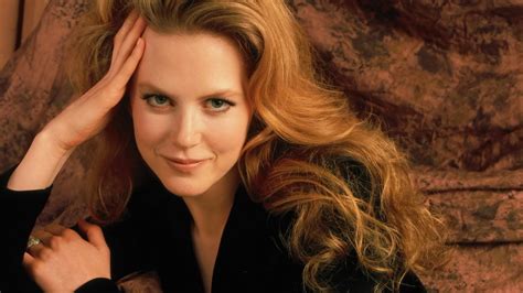 Nicole Kidman Smile Hd Wallpaper Wallpaperfx