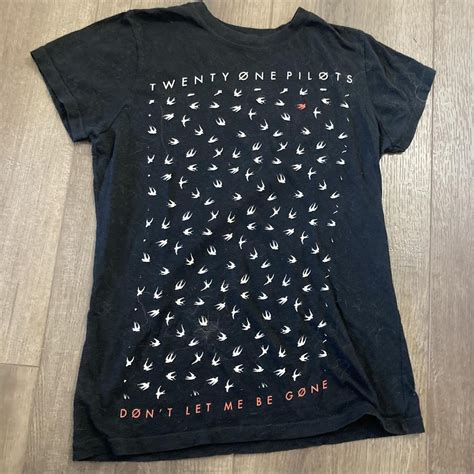 TWENTY ONE PILOTS Dont Let Me Be Gone Womens XS Depop