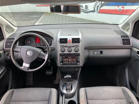 VW Touran 1 4 TSI Grau 7 Pl 2009 Automat 223 281km Ab Platz Kaufen