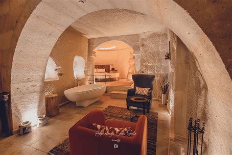 Nino Cave Suites