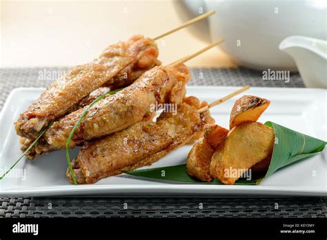 Golden Fried Chicken Hi Res Stock Photography And Images Alamy