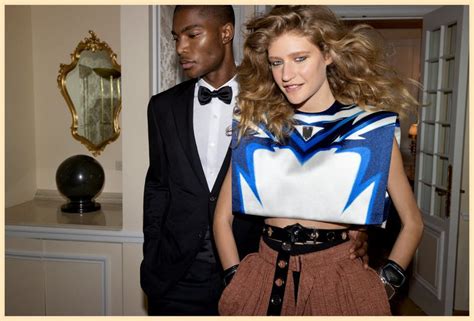 The Suite Life (Elle U.S.)