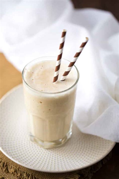 Peanut Butter Smoothie Recipe - PB2 Banana Smoothie