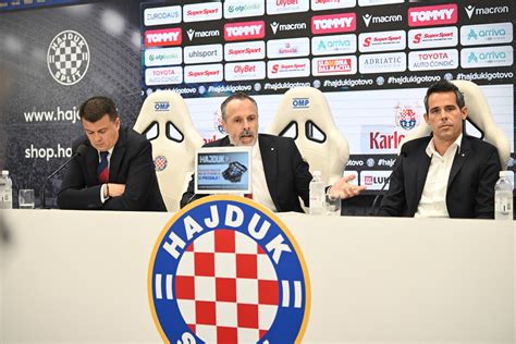 Slobodna Dalmacija Božićni Hajduk Što se kuha u novogodišnjem loncu