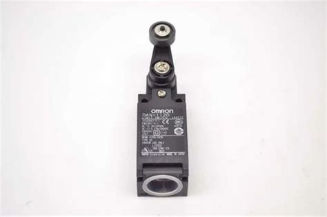 D4N 1120 OMRON LIMIT SWITCH 240 VAC At 1500 In Gurugram ID