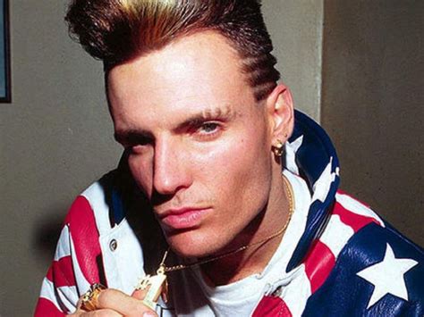 Vanilla Ice Is In On The Big Joke Why The White Rapper Is The Texans