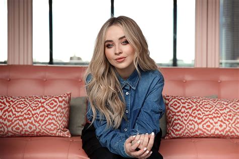 Singer Sabrina Carpenter Blonde 2020 HD Wallpaper Pxfuel