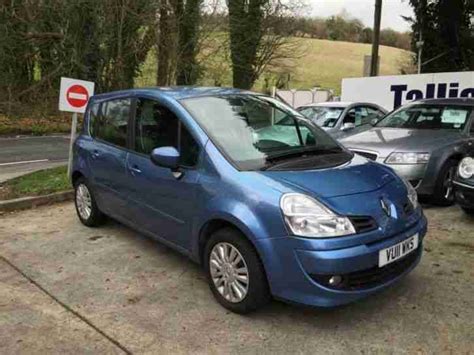 Renault Grand Modus Dynamique Vvt Petrol Automatic In Blue Car