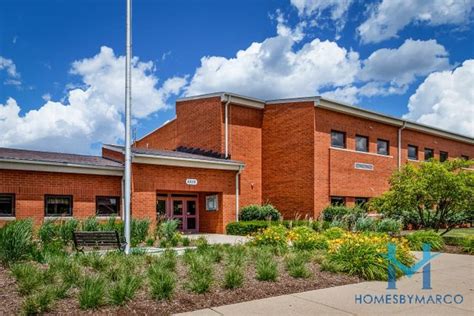 Graham Elementary School, Naperville, Illinois - October 2017 ...