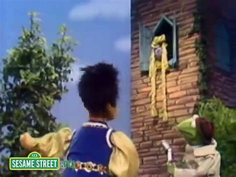 Sesame Street Rapunzels Rescue Kermit News Video Dailymotion