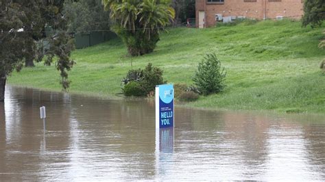 More Flooding Hits Geelong The Courier Mail