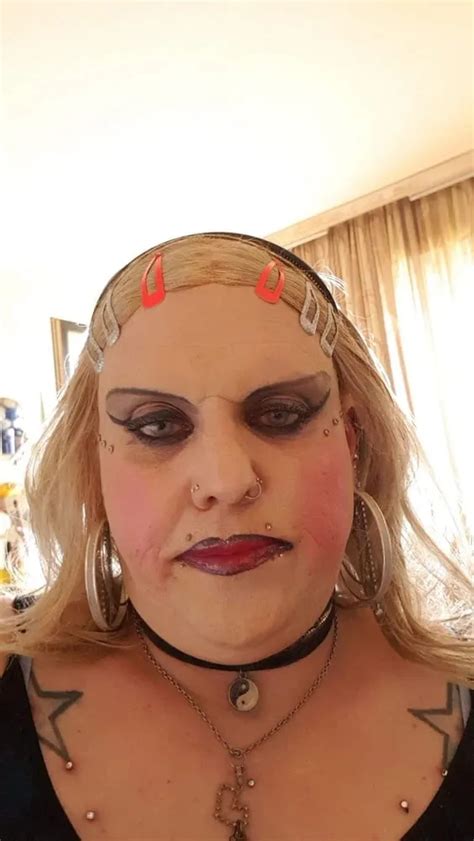 Stefaniets Sexy Smoking Nude Pics XHamster