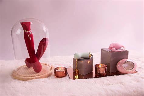Sex shops ampliam produtos para atender público LGBTQIA