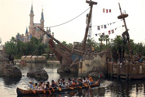 Shanghai Disney Resort Closes Doors Indefinitely Amid COVID 19 Outbreak