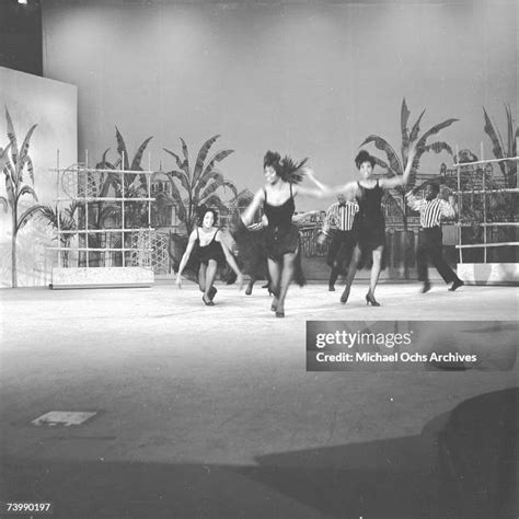 Ed Sullivan Show Dancers Photos and Premium High Res Pictures - Getty ...