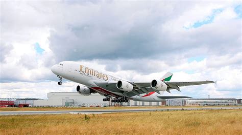 Emirates Airline Airbus A A Plane Airlines Emirates Airbus