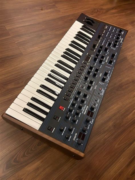 Sequential OB 6 Synthesizer Keyboard Analog Synth Oberheim Dave Smith