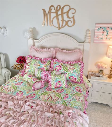 Bedding Annsley Collection Kumari Teja Pink Pink And Gold Diamond