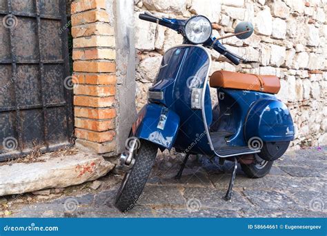 Blue Vespa Px