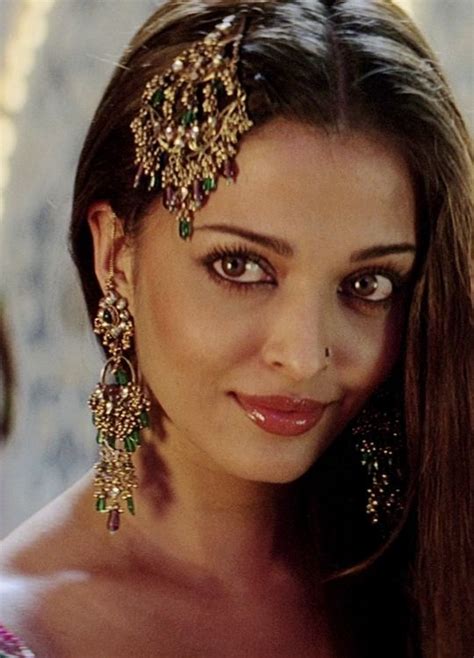 Aishwarya Rai | Most beautiful indian actress, Beautiful indian actress ...