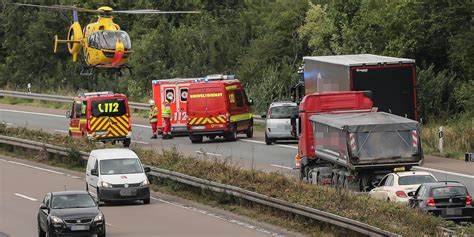 Schwerer Verkehrsunfall Auf Der A45 Bei Dortmund Hubschrauber Im Einsatz