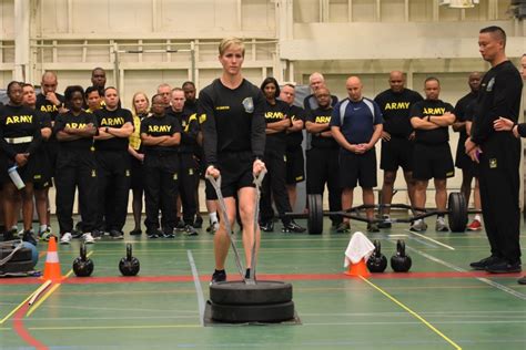 Inspectors General Get Hands On Experience With Army Combat Fitness