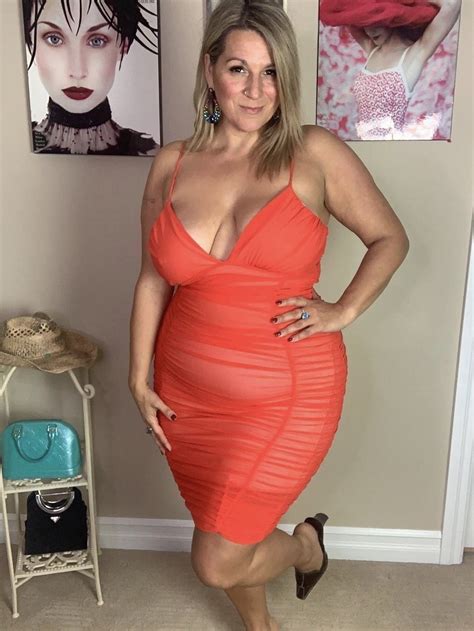 Curvy Older Mature Woman Dress Sexiezpix Web Porn