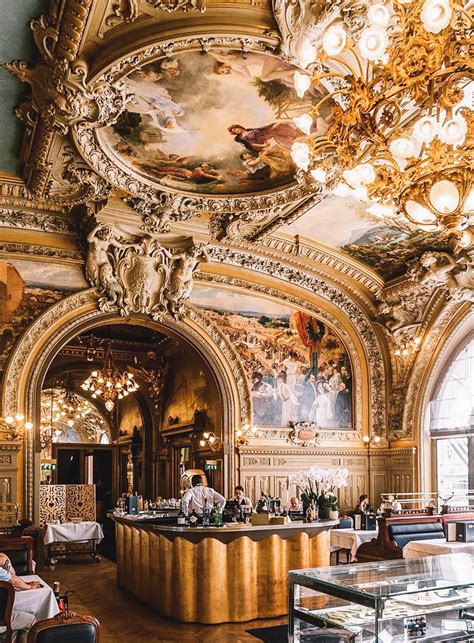 This Restaurant Inside a Parisian Train Station Feels Like a Luxury Railcar