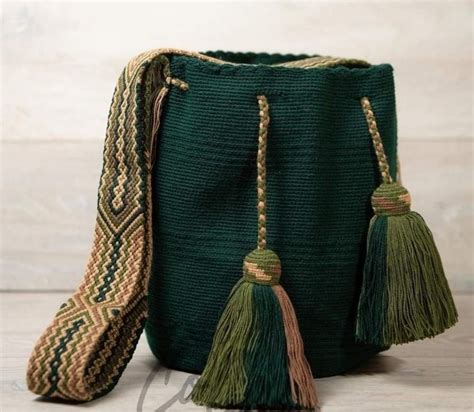 Pin By Emilio Gonzalez On Bolsos In 2024 Crochet Bag Crochet