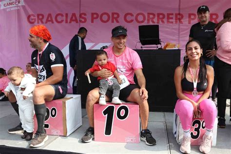 Carrera Contra El C Ncer De Mama Re Ne A Cientos De Corredores En La