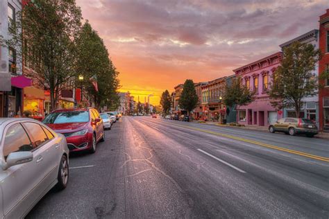 Charming Small Towns in America You Need to Visit