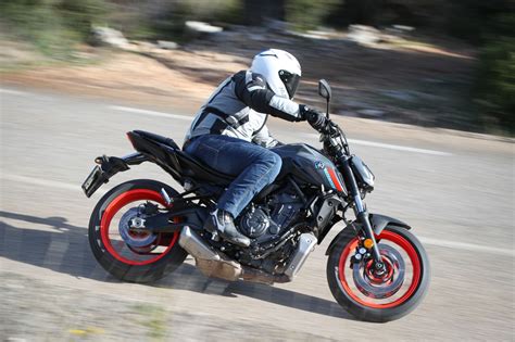 Yamaha Mt Erste Bilder Vom Test