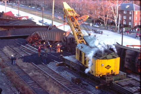 train-derail-wyo-1977-7 | Berks Nostalgia | Reading Berks History